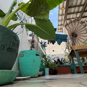 Dar Dyali Rooftop ⁿᵉᵃʳ ⁿᵍᵒʳ ᵇᵉᵃᶜʰ ᵃⁿᵈ ⁱˢˡᵃⁿᵈ Dakar